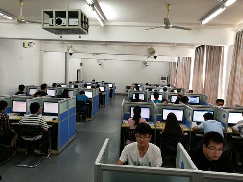 湖南大学 湖南大学